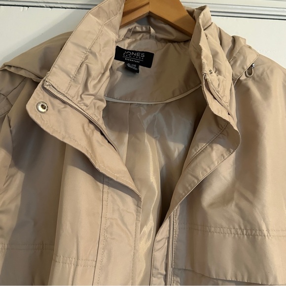 NWT Jones of New York Rain Coat Removable Hood water repellent Women XL Cream - Picture 5 of 12
